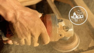 ไม้สักลำพูน เฟอร์นิเจอร์คลาสสิกจากภูมิปัญญาท้องถิ่น