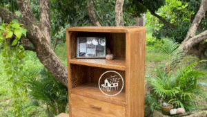 เสน่ห์เฟอร์นิเจอร์ไม้สักเก่าลำพูน งานฝีมือที่สืบสานและยั่งยืน