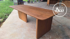 เฟอร์นิเจอร์ไม้สักเก่าภาคเหนือ มรดกไม้สักโบราณ สู่การยืดอายุไม้เก่าอย่างยั่งยืน